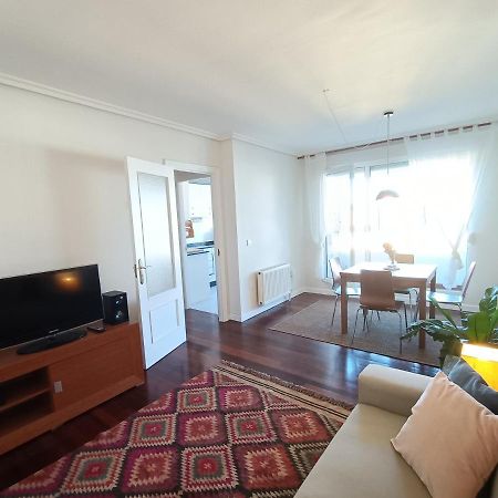 サンタ・クルス・デ・ベサナBonito Duplex Cerca De La Playa Y De Santanderアパートメント エクステリア 写真